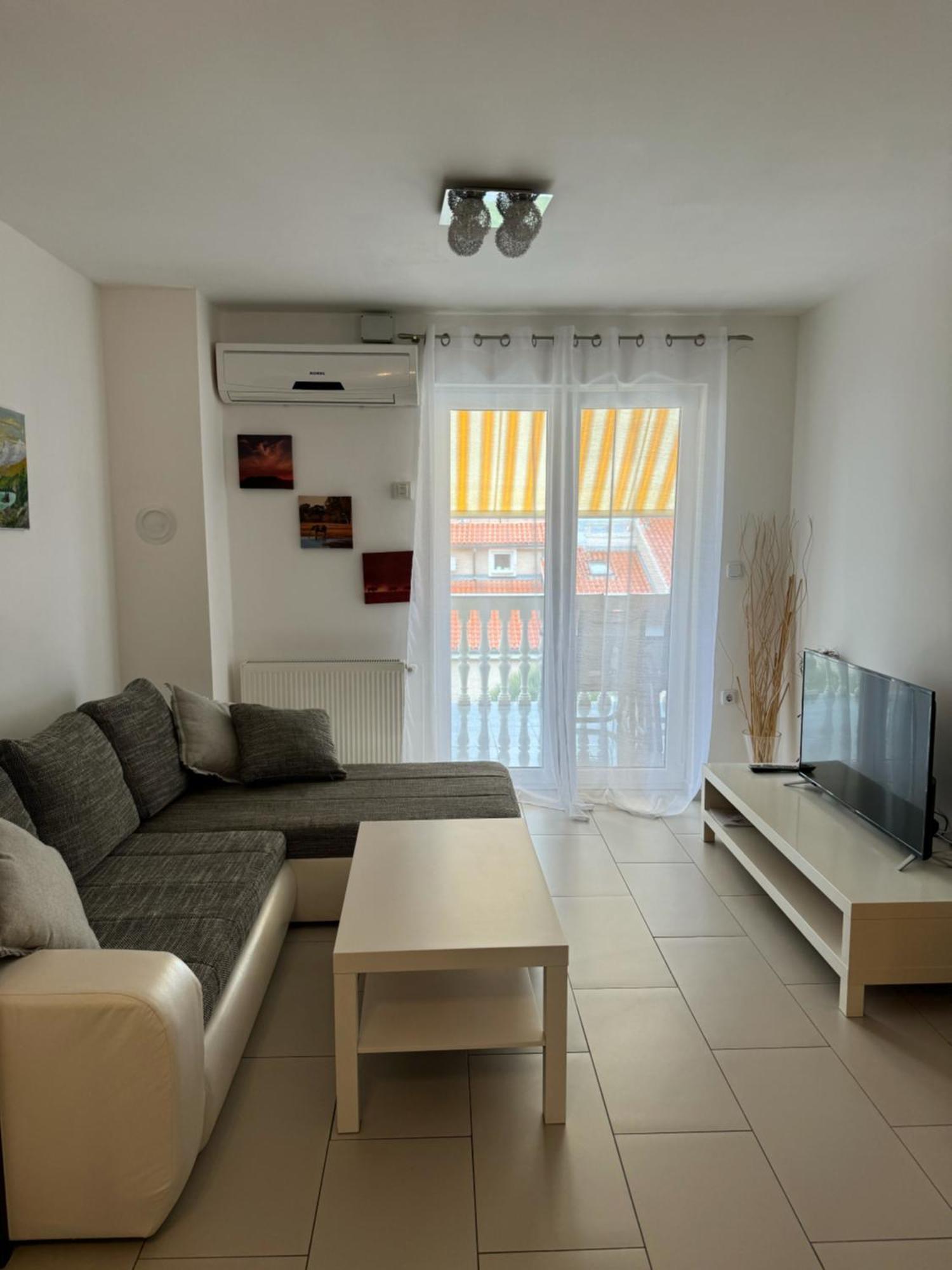 Ferienwohnung Haus Ella Novi Vinodolski Exterior foto